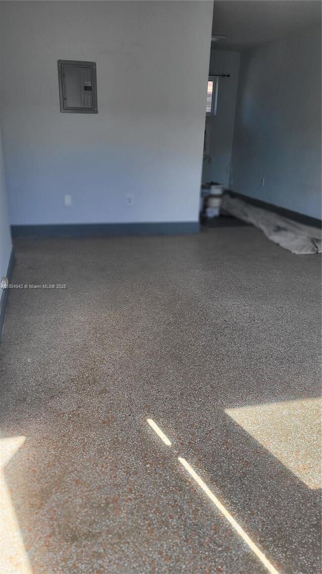 property at 1211 W 2nd Ave