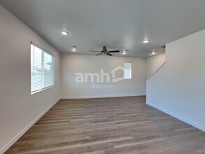 9725 W Luxton Ln in Tolleson, AZ - Building Photo - Building Photo