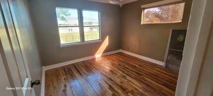 7150 Ilex St in Houston, TX - Building Photo - Building Photo