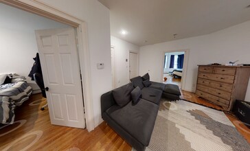 164 L St in Boston, MA - Building Photo - Building Photo