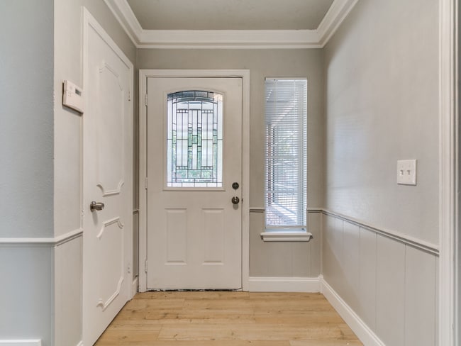 7625 NW 26th St in Bethany, OK - Foto de edificio - Building Photo