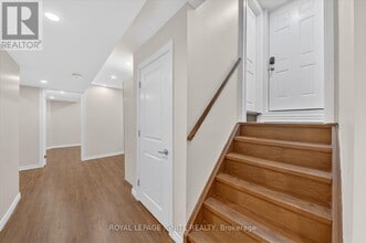 73 Feint Dr in Ajax, ON - Building Photo - Building Photo