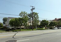Building Photo - 15007 Burbank Blvd Apartments in Los Angeles, California