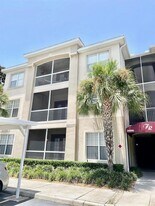 3000 Laurel Park Ln in Kissimmee, FL - Building Photo