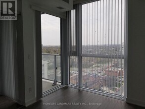 5180-5180 Yonge St in Toronto, ON - Building Photo - Building Photo