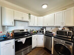 3345 N Marshfield Ave in Chicago, IL - Building Photo - Building Photo
