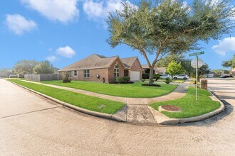 2722 Bronze Loquate Ct in Katy, TX - Foto de edificio - Building Photo