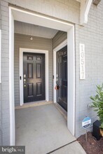 10517 Sally Ride Ln in Lanham, MD - Building Photo - Building Photo