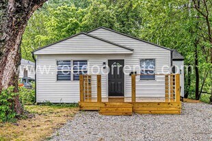 1254 McDougal St in Indianapolis, IN - Building Photo