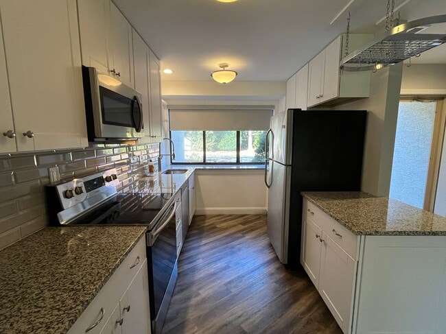 42 Landmark Dr in Malvern, PA - Foto de edificio - Building Photo