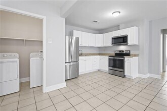 8521 Palm St, Unit 1 in New Orleans, LA - Building Photo - Building Photo