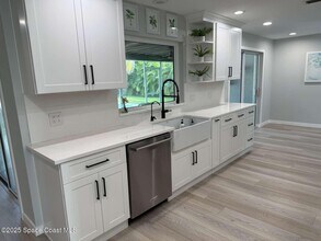 212 Fifth Ave in Melbourne Beach, FL - Building Photo - Building Photo