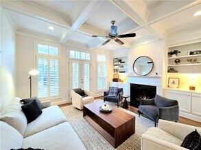 53 Honour Ave NW in Atlanta, GA - Building Photo - Building Photo