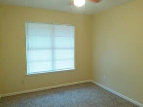 109 Sutherland Dr in Portland, TX - Building Photo - Building Photo