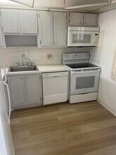 7827 Golf Cir Dr in Margate, FL - Building Photo - Building Photo