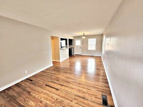 212 White St NE in Huntsville, AL - Building Photo - Building Photo