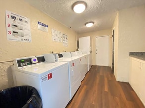 37220 Majestic Oak Ct, Unit 37220 in Dade City, FL - Foto de edificio - Building Photo