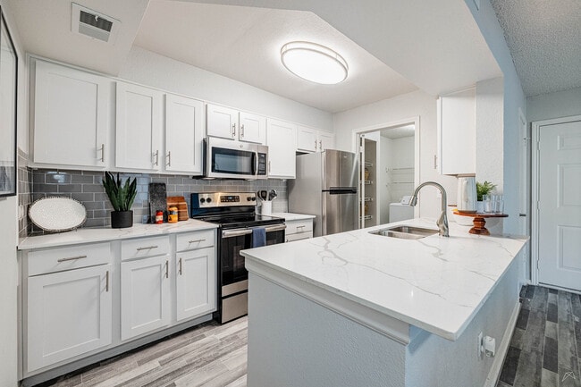 Villas at Chase Oaks