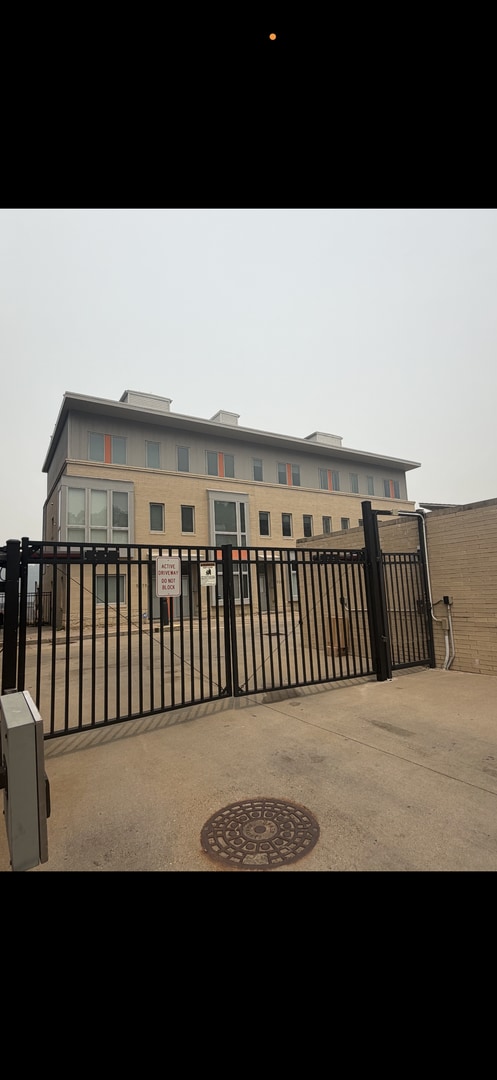 property at 5283 Holmes St