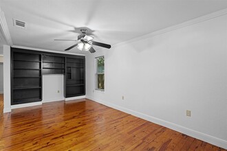 403 Blackson Ave in Austin, TX - Building Photo - Building Photo