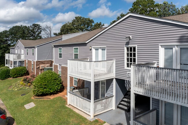 Homewood Heights Apartment Homes in Homewood, AL - Foto de edificio - Building Photo