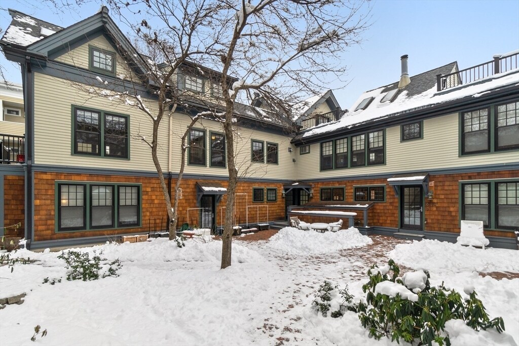 15 Mt Vernon St in Cambridge, MA - Building Photo
