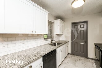 772 Cadez St NE in Palm Bay, FL - Building Photo - Building Photo