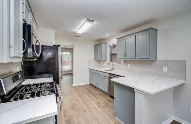 property at 16218 Hilton Head Ln