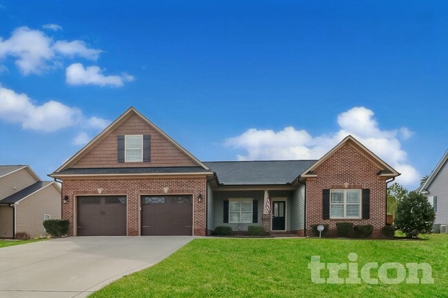 property at 156 Sharpstone Ln