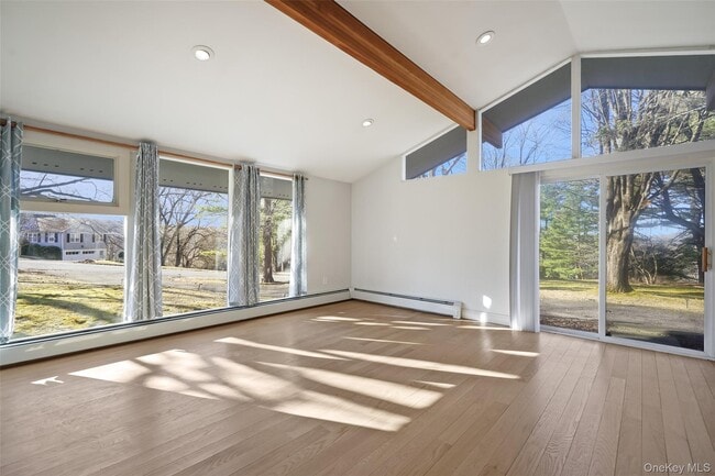 12 Flintlock Ridge Rd in Katonah, NY - Building Photo - Building Photo