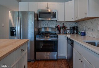 126 N Cambridge Ave in Ventnor City, NJ - Foto de edificio - Building Photo