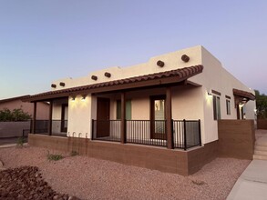 271 S Avenue A in Yuma, AZ - Building Photo - Building Photo