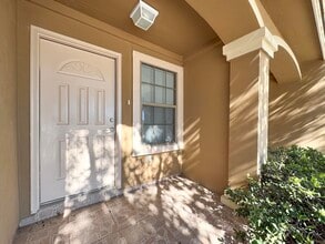 4248 Dorel Dr in Laredo, TX - Foto de edificio - Building Photo