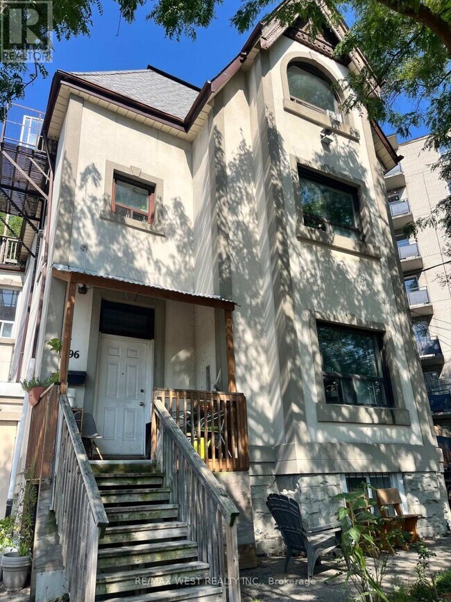 96 Springhurst Ave in Toronto, ON - Building Photo - Building Photo