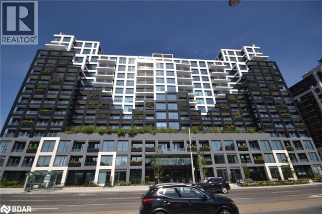 1100 Sheppard Ave W in Toronto, ON - Building Photo - Building Photo