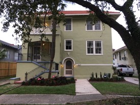 8329 Pritchard Pl, Unit B