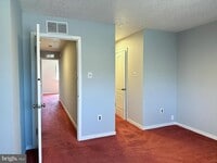 419 Shawmont Ave photo'