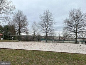 18 Madison Way in Downingtown, PA - Building Photo - Building Photo