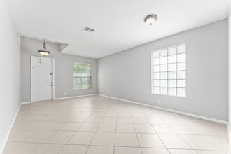 443 Belle Grove Ln in Royal Palm Beach, FL - Building Photo - Building Photo