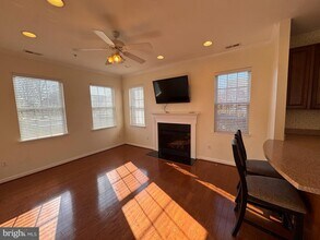 406 Bethune Dr in Easton, MD - Building Photo - Building Photo