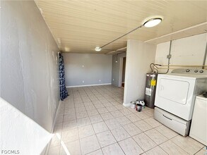 403 Cactus Cir in Lehigh Acres, FL - Building Photo - Building Photo