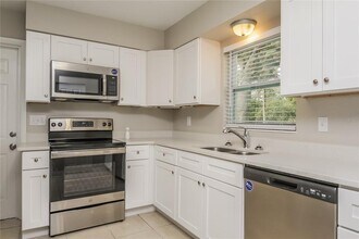 5312 Wren St in Orlando, FL - Building Photo - Building Photo