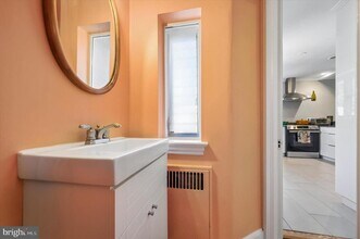 35 Llanberris Rd in Bala Cynwyd, PA - Building Photo - Building Photo