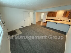 1227 2nd St in Cheney, WA - Building Photo