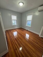 23 Valley St in Medford, MA - Building Photo - Building Photo