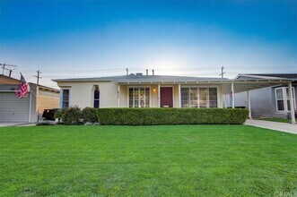 1331 N Lincoln St in Burbank, CA - Building Photo - Building Photo