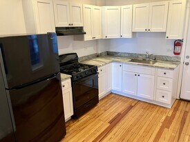 227 Broadway in Gloucester City, NJ - Building Photo