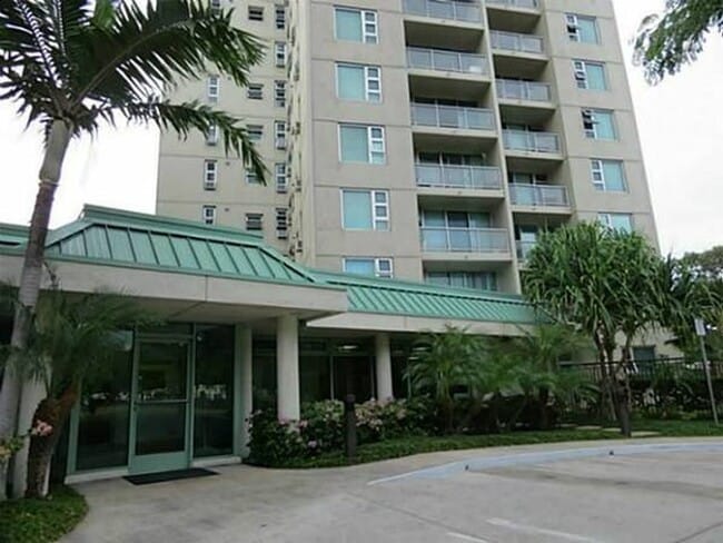 property at 215 N King St