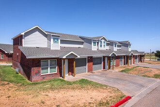 North Grand Villas in Amarillo, TX - Building Photo - Building Photo