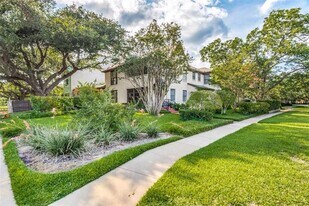 6001 Armstrong Pkwy in Dallas, TX - Building Photo